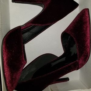 Burgandy Velvet Pointed Toe Suede Heel - Size 10